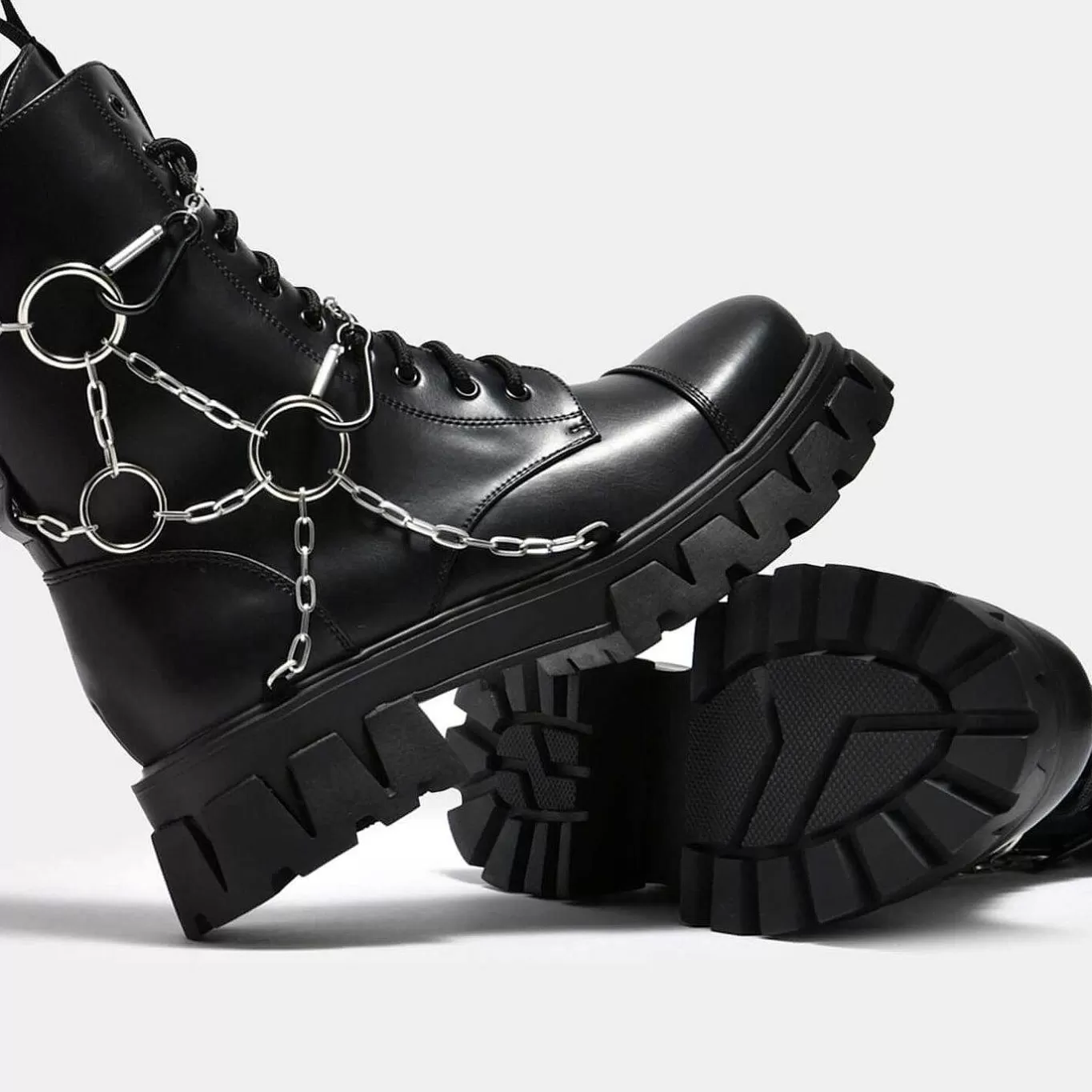 Women'S KOI footwear Cyrus Chain Boots